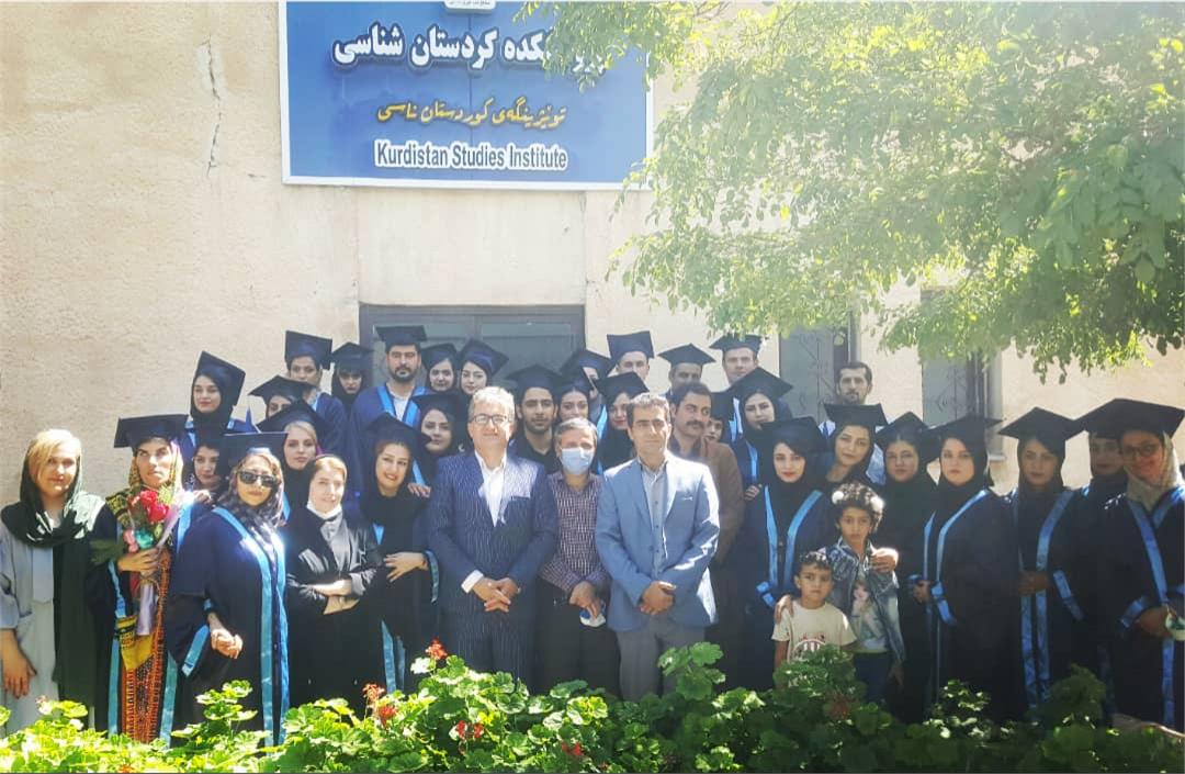 تصویر فارغ التحصیلی 96