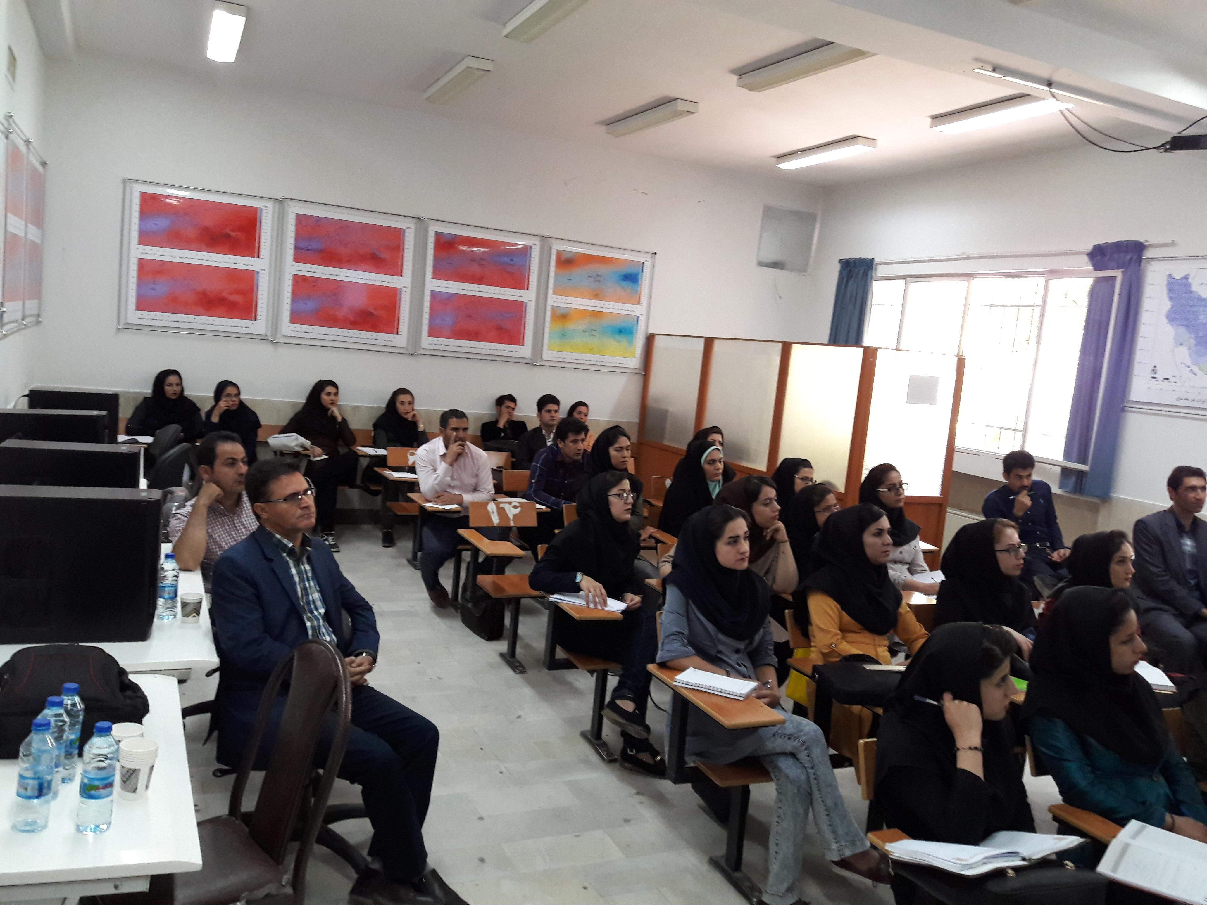 کارگاه کاربرد داده های ماهواره ای در آب و هواشناسی.