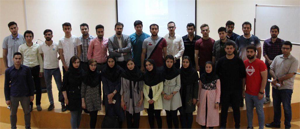 ارائه سمینار، آمفی تئاتر دانشکده مهندسی، دانشگاه کردستان 1398